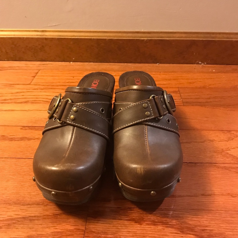 Bongo Womens Mule Clogs Buckle  SZ 6 1/2 M Brown